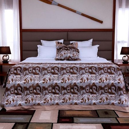 Akasu Bed And Breakfast Kampala Ngoại thất bức ảnh